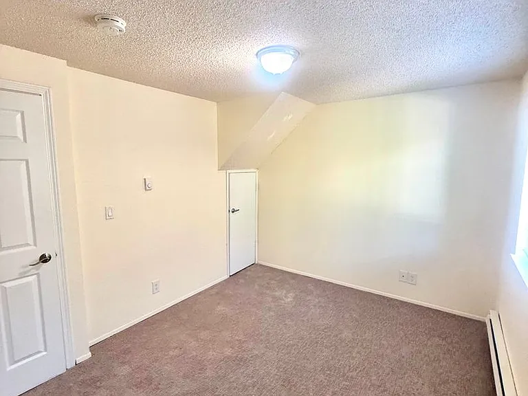 4259 8th Ave NE #3 — Photo 14