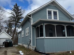 541 Woodrow Ave, Lansing, MI 48910