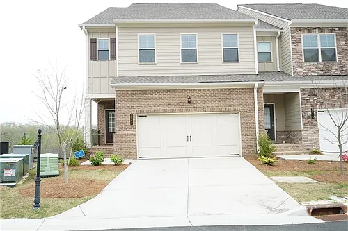 2005 Manor Pointe Dr Photo 1