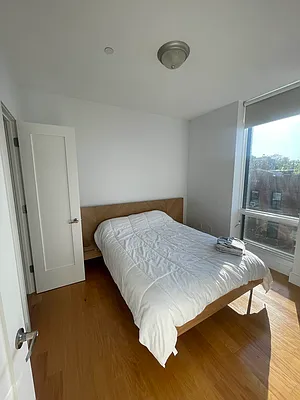 Rented by Voro New York | media 41