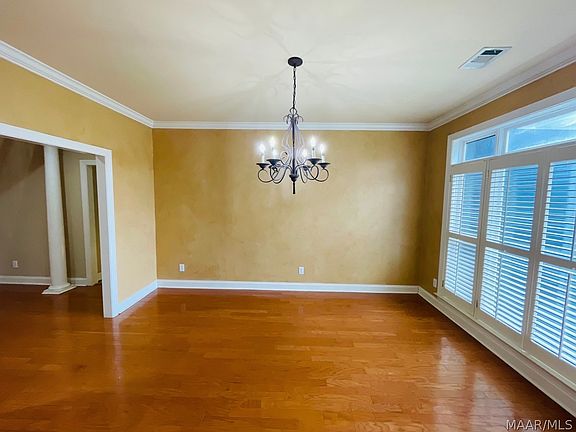 5th image of 200 High Pointe Rdg