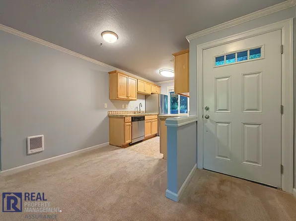 2680 SW 87th Ave APT 2, Portland, OR 97225