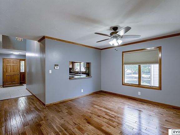 4th image of 6443 Westminster Ct