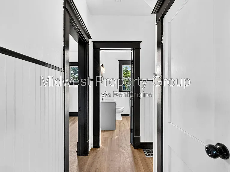 11560 Old Halls Ferry Rd — Photo 19
