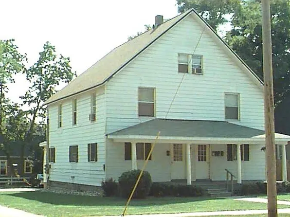 308 E Division St, Dowagiac, MI 49047