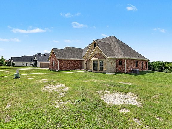 2nd image of 2016 Fox Bend Trce