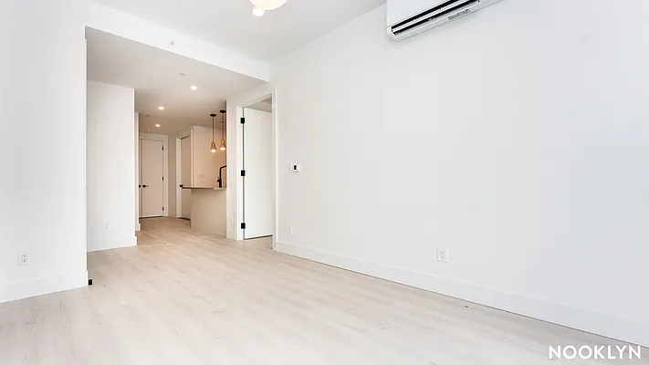 Rented by Nooklyn NYC LLC | media 46