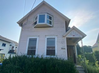 1121 S 8th St, Manitowoc, WI 54220