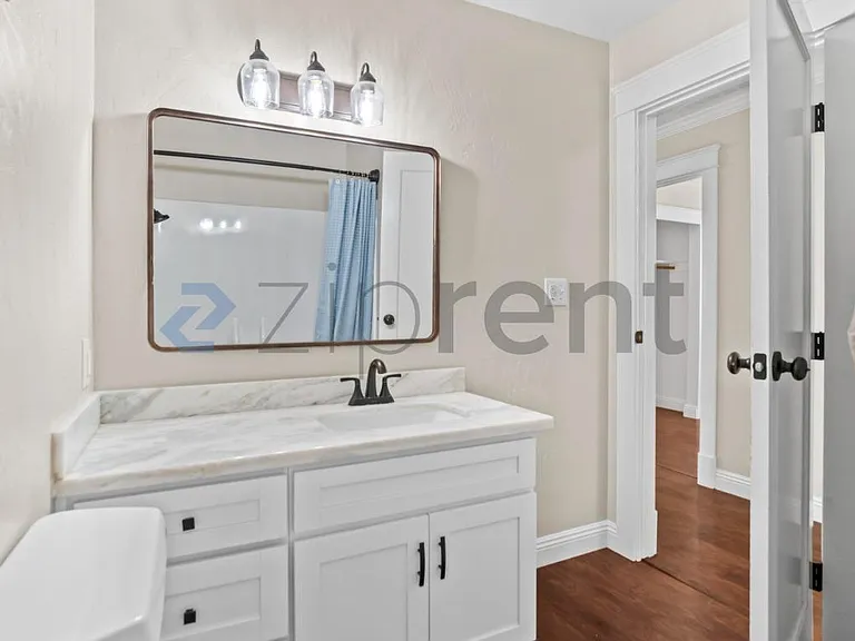 3966 Dyer Rd — Photo 29