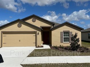 1635 Swan Lake Cir, Dundee, FL 33838