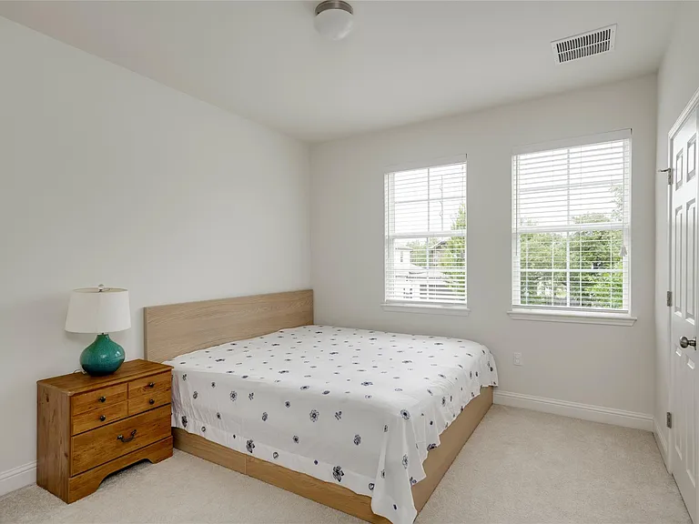 7107 Calpe Dr — Photo 16