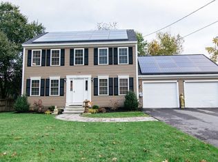 172 10th St, Leominster, MA 01453