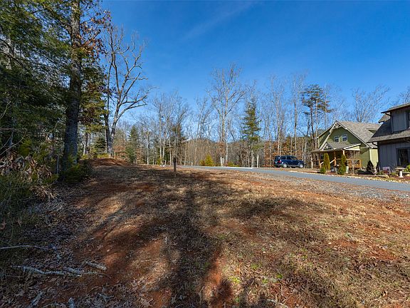 5th image of 46 Amberleaf Way