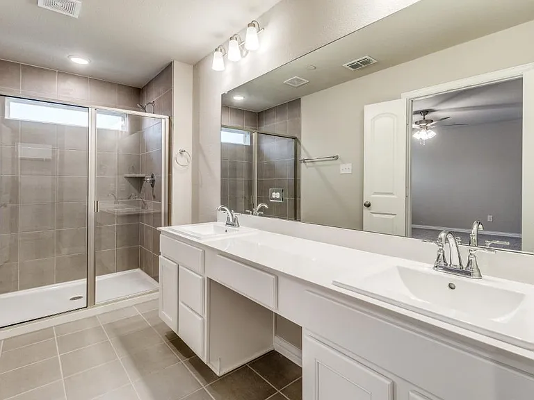 3740 Paradise Way — Photo 8