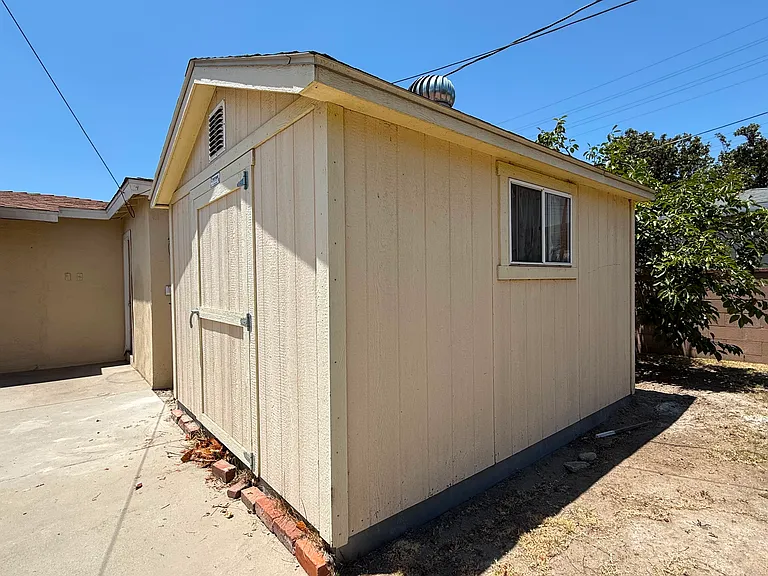 4740 N Fircroft Ave — Photo 13