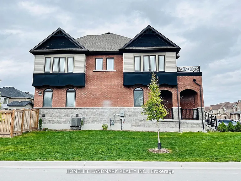 43 Lorne Thomas Pl — Photo 3