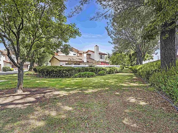 3rd image of 1509 Apache Dr Unit A