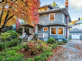 2323 NE Hancock St, Portland, OR 97212