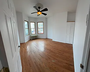 37 Hausman Street, #1-2