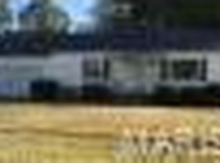 715 E 11th St, Centralia, IL 62801