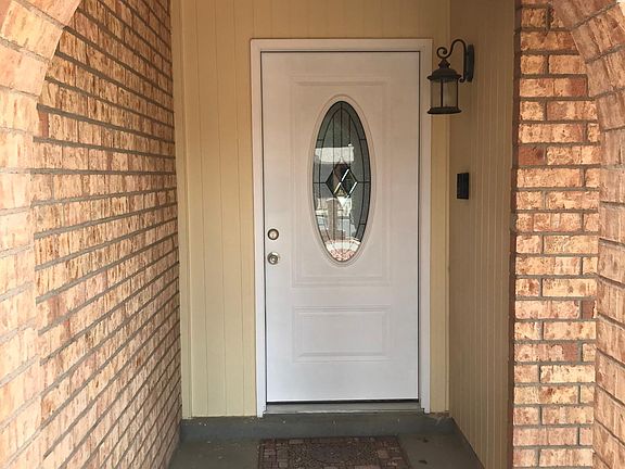 3rd image of 1805 Ron Cerrudo St