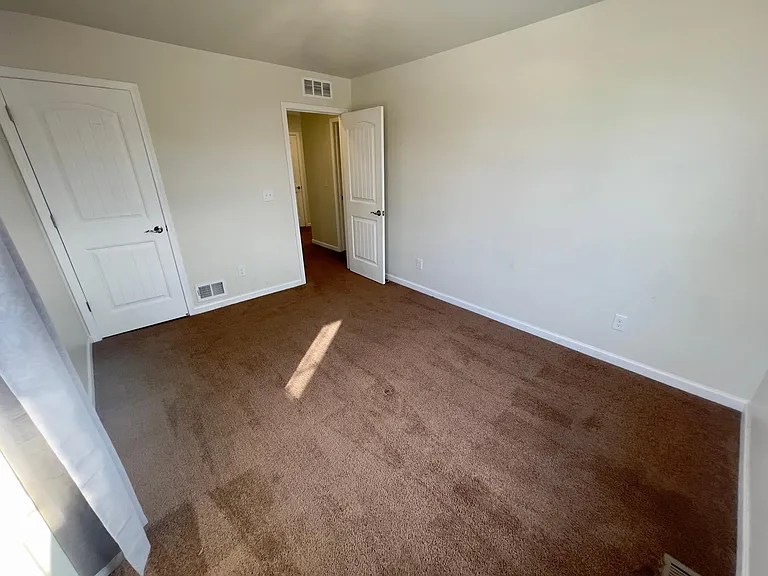 49744 Hartwick Dr — Photo 19