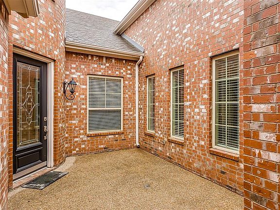 4th image of 4720 Eddleman Dr