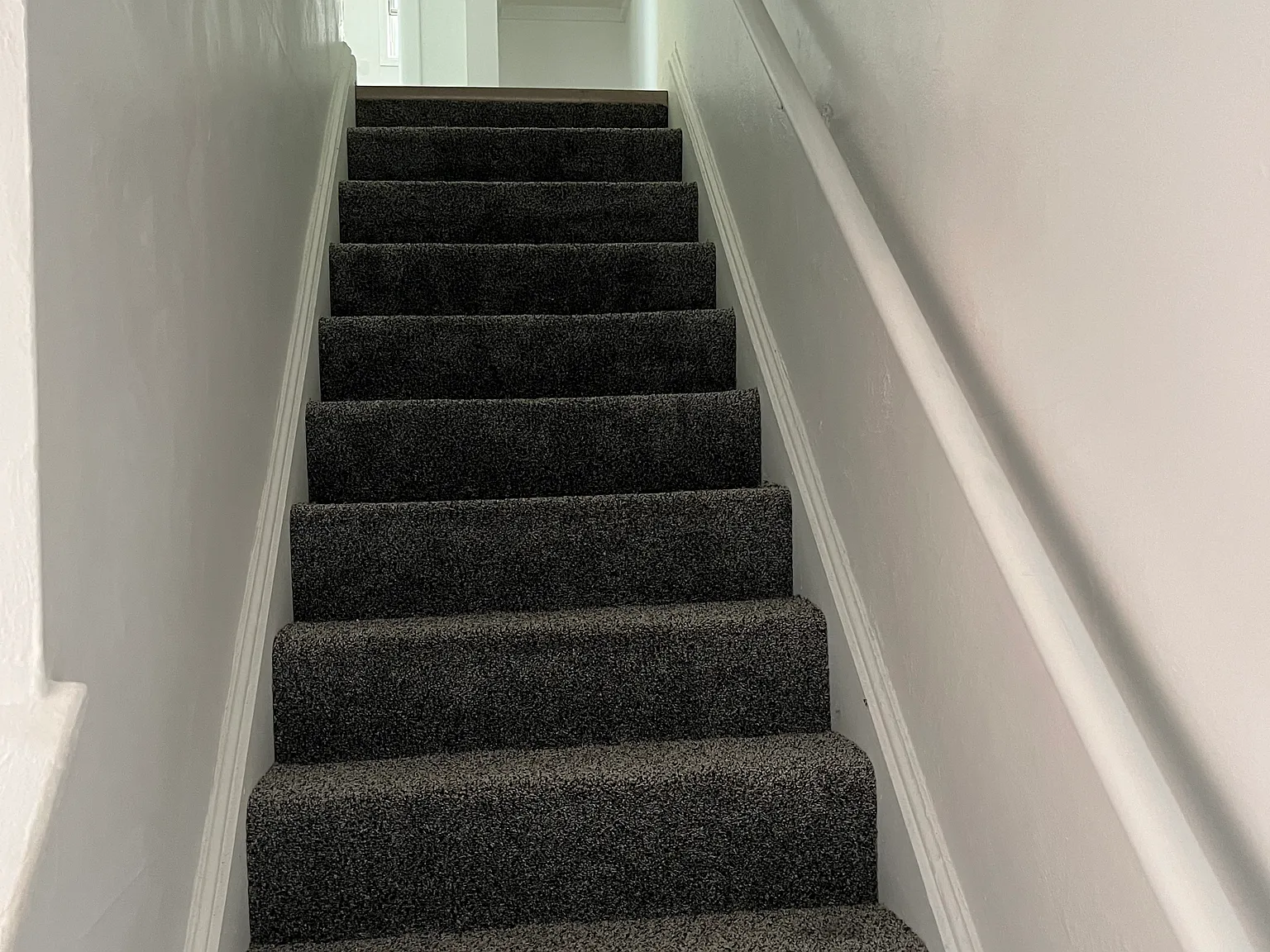 2 bed, 1000 sqft, $1,200 — Photo 3