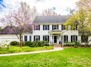 2405 Lalkwood Dr, Midland, MI 48640