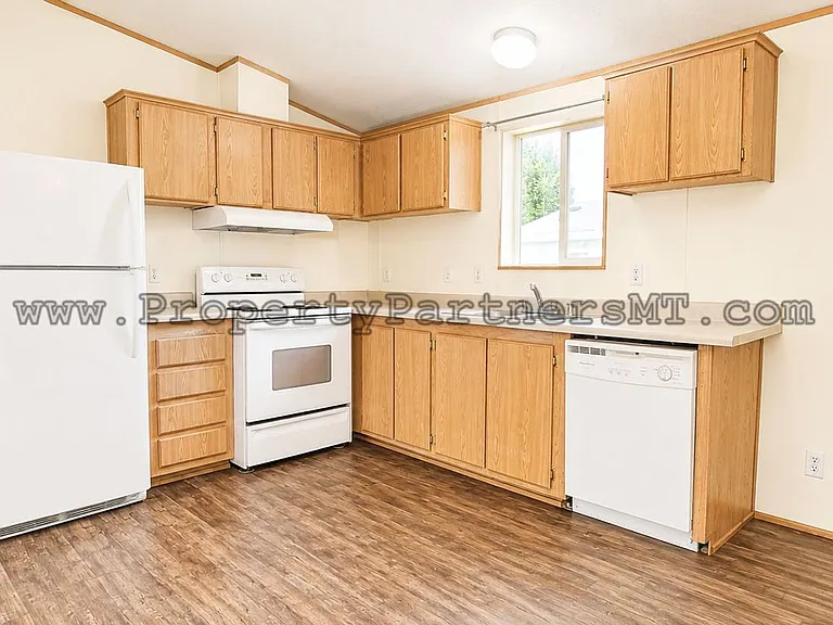 110 Sunlight Ave — Photo 5
