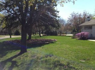 8201 Virginia Cir S, Saint Louis Park, MN 55426