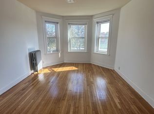 143 Park Dr #16A, Boston, MA 02215
