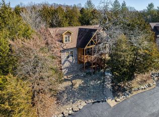 115 Baldknobber Dr #27, Reeds Spring, MO 65737