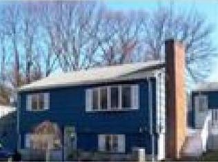 14 Briar Hill Dr, Lynn, MA 01902