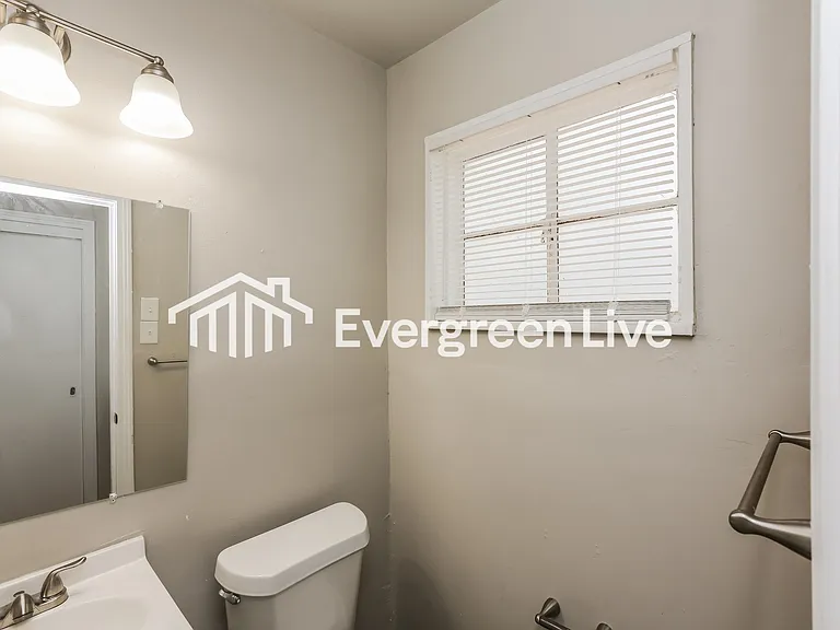 5538 Pine Lane Dr — Photo 15