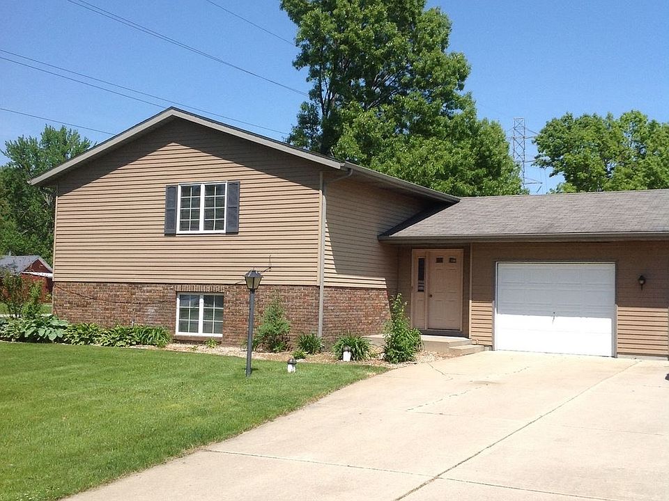 1st image of 52314 Country Ct