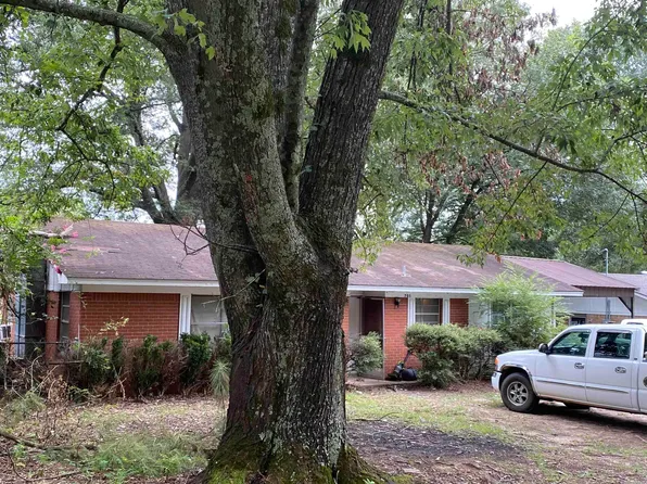 705 W Henderson St, Nashville, AR 71852