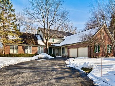 175 Philip Ct, Lake Bluff, IL, 60044