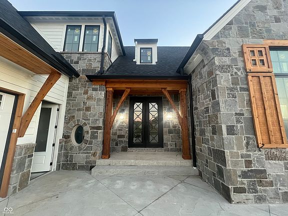 5th image of 719 Wexford Hill Ct