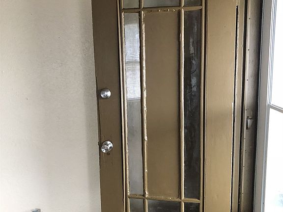 6E7C5A58-C6CC-4656-B699-252595387710