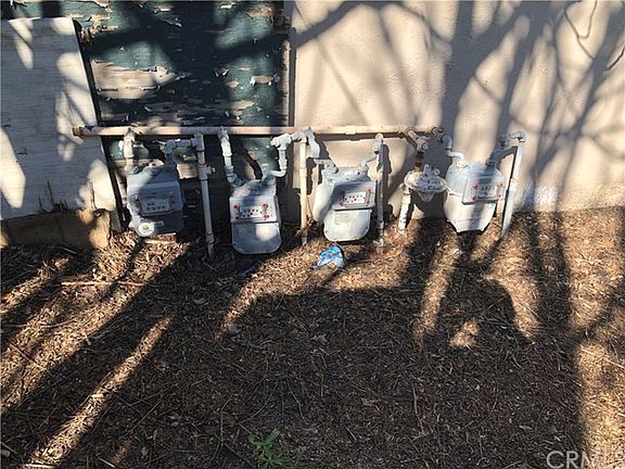 2nd image of 440 W Magnolia Ave