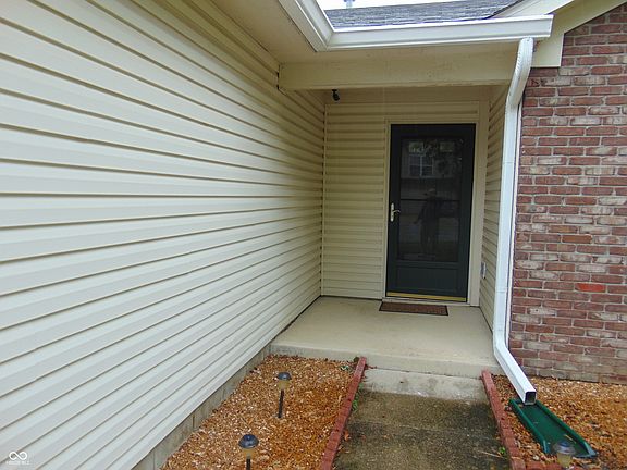 4th image of 8165 Amarillo Dr