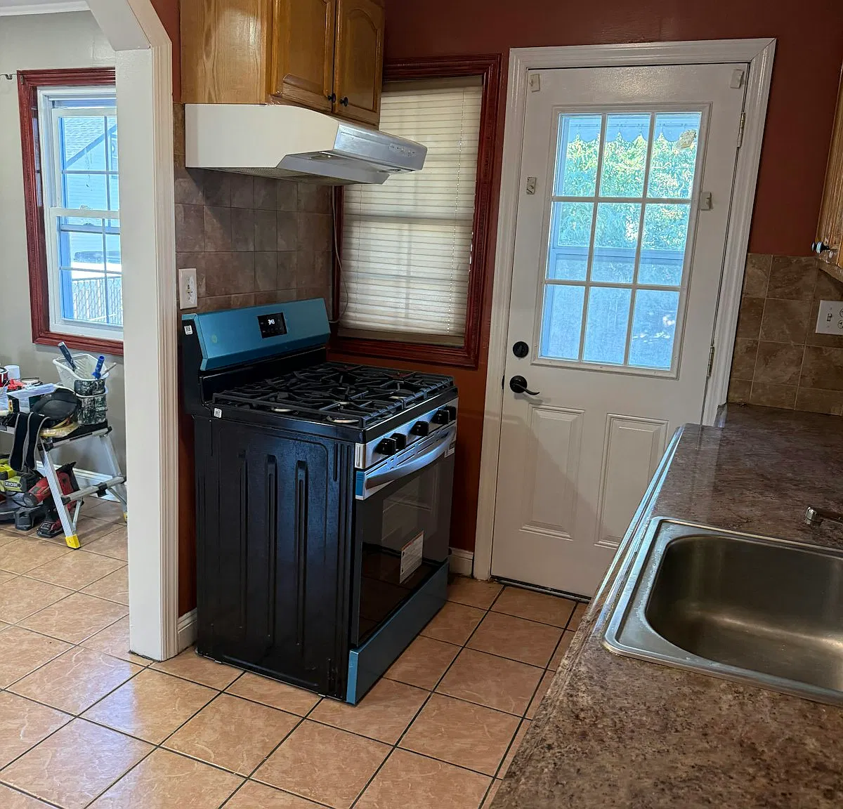 86 Belmount Avenue , Unit 1 — Photo 3