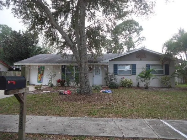 5522 Cedarwood Dr, Sarasota, FL 34232