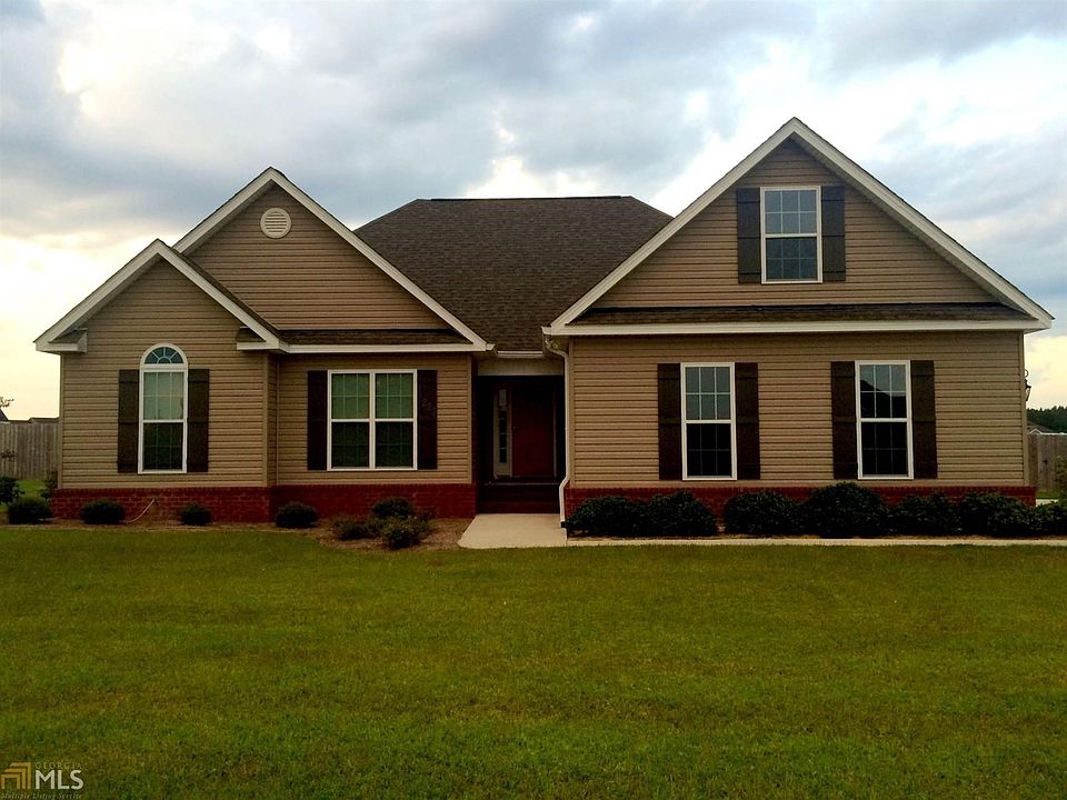2nd image of 223 Canterberry Pl