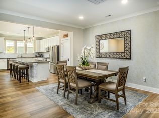 114 Glencoe Ln #102, Mooresville, NC 28117