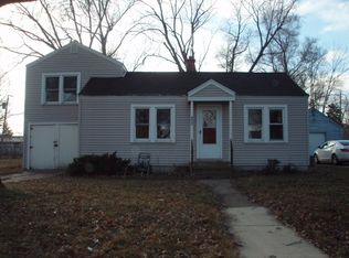 533 Liberty Blvd, Machesney Park, IL 61115