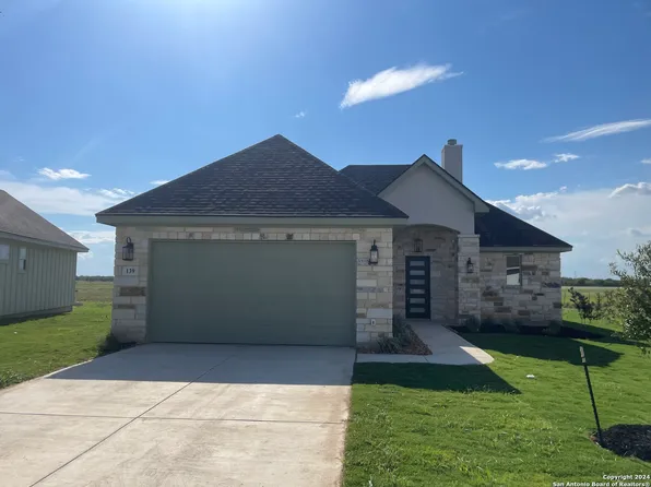 139 John T Court, Castroville, TX 78009