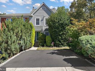 2457 Norrington Dr, Norristown, PA 19403