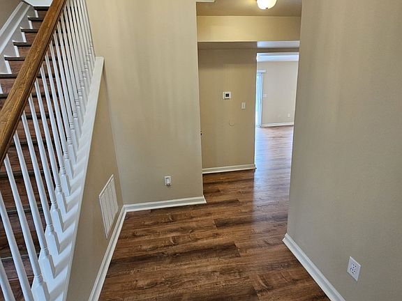 5th image of 3645 Gladman Way